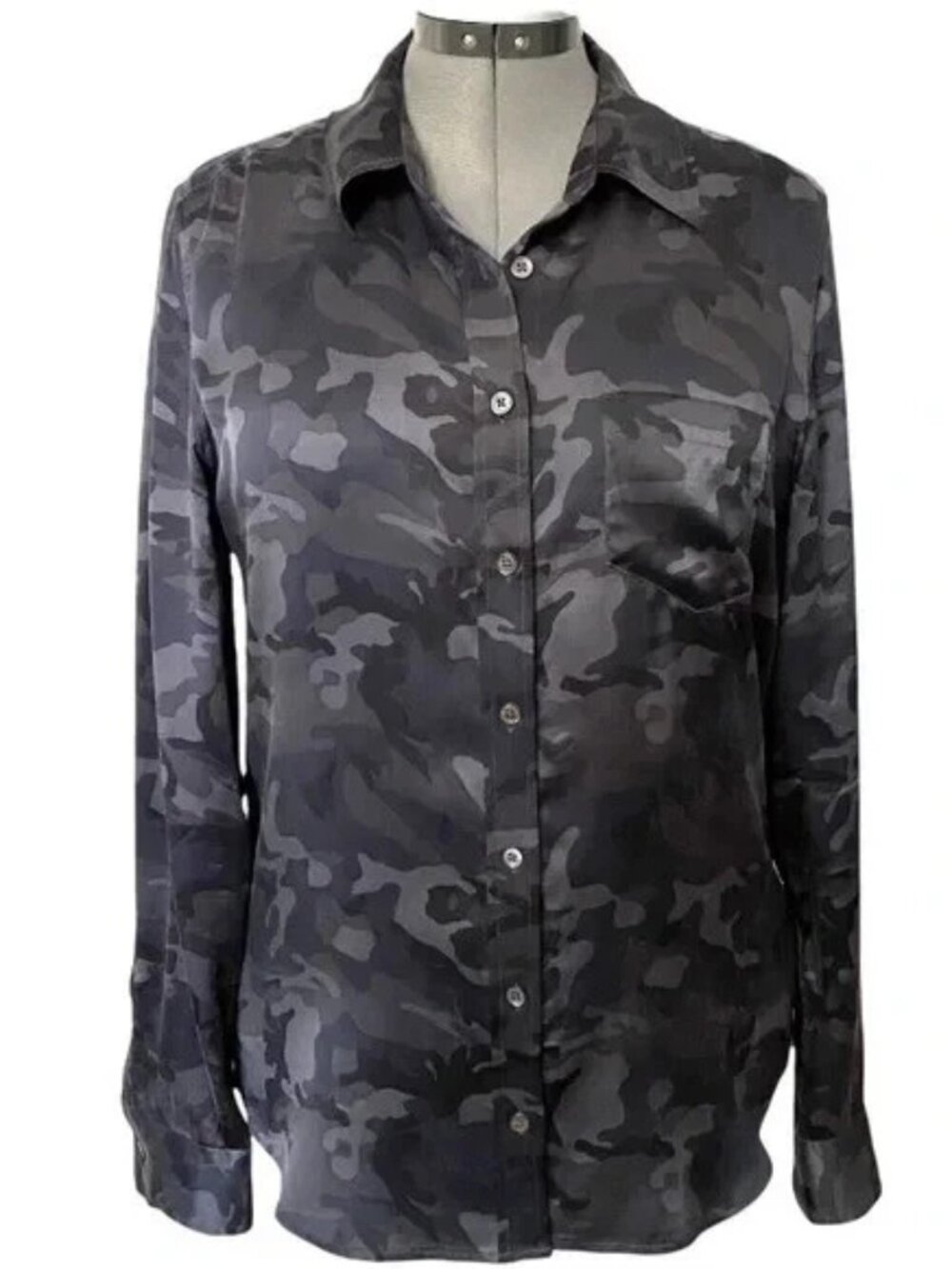 EQUIPMENT FEMME 100% Silk Button Up Long Sleeve Camouflage Print Blouse